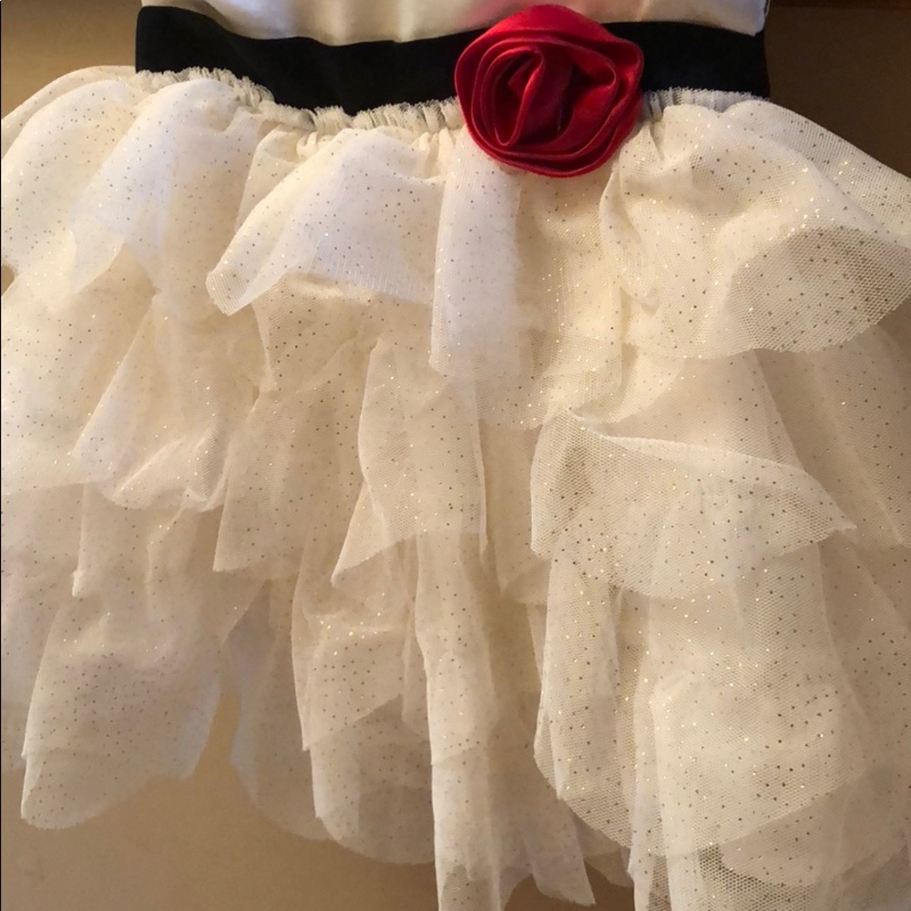 Baby Girl Holiday dress 6-9 months - Picture 2 of 2